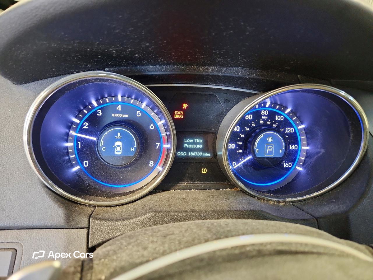 Hyundai Sonata 2011