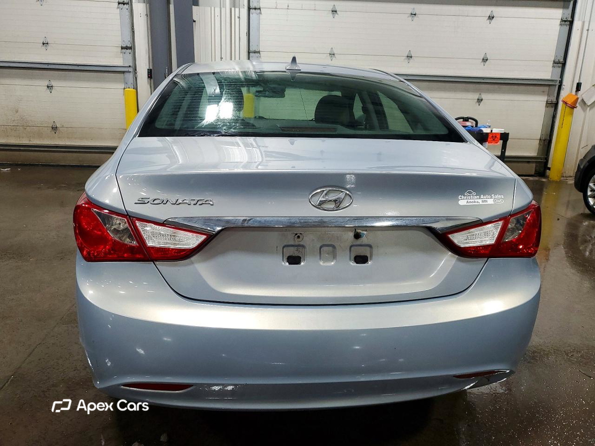 Hyundai Sonata 2011