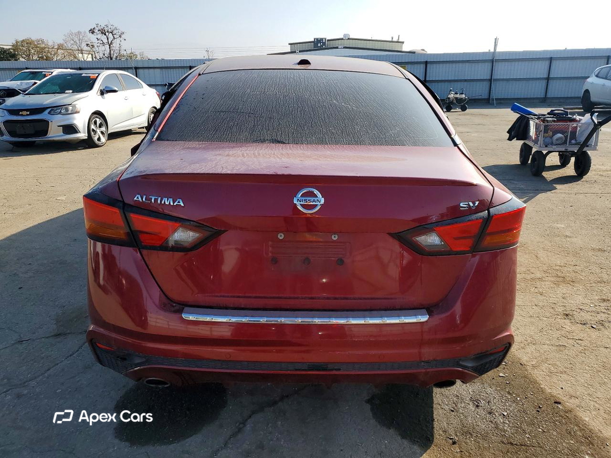 Altima 2021