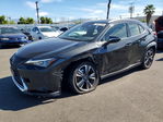 Lexus UX 2021