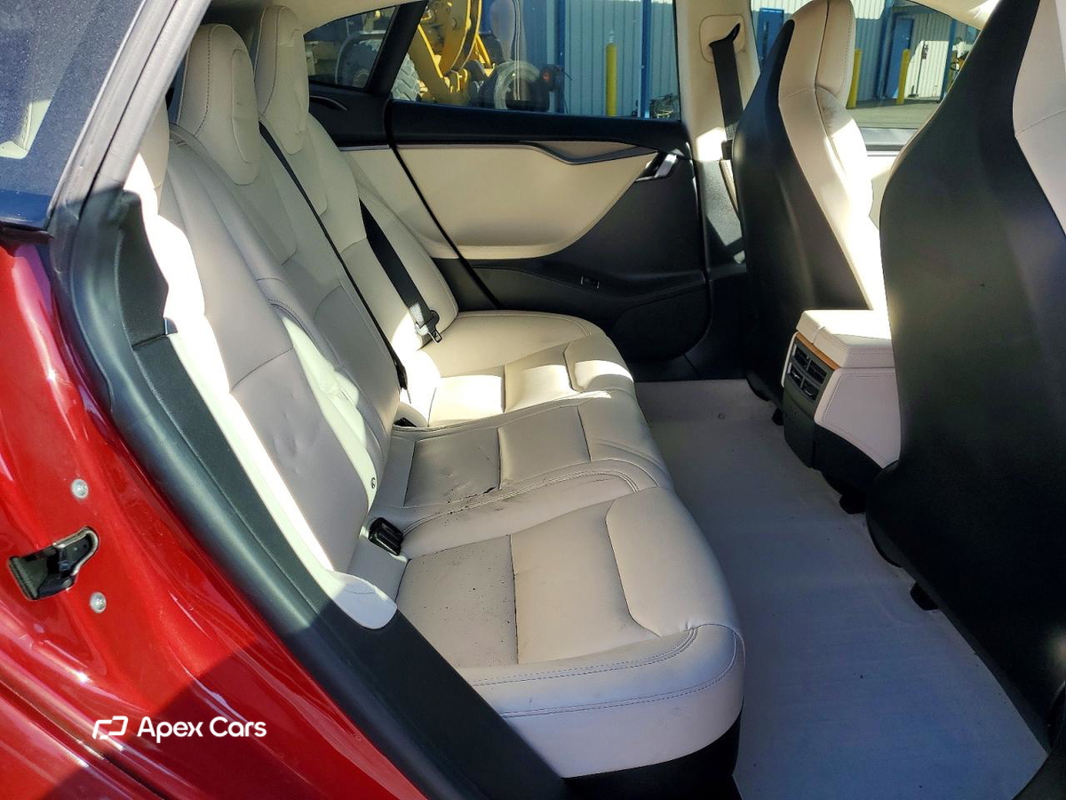 Tesla Model S 2018