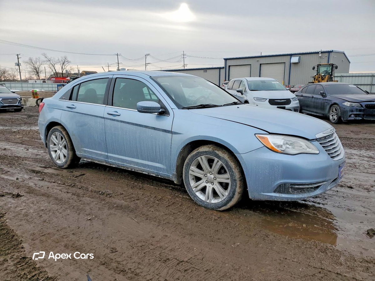Chrysler 200 2013