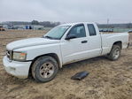 Dodge Dakota 2011