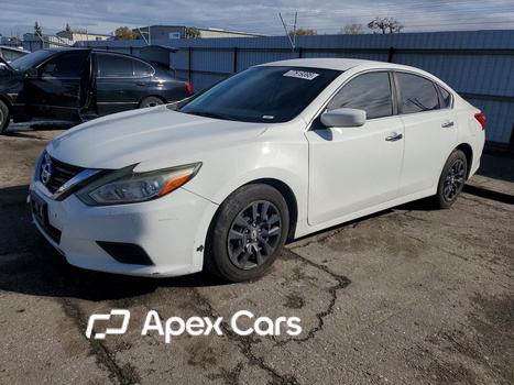 Nissan Altima 2016 - Image 1 of 13