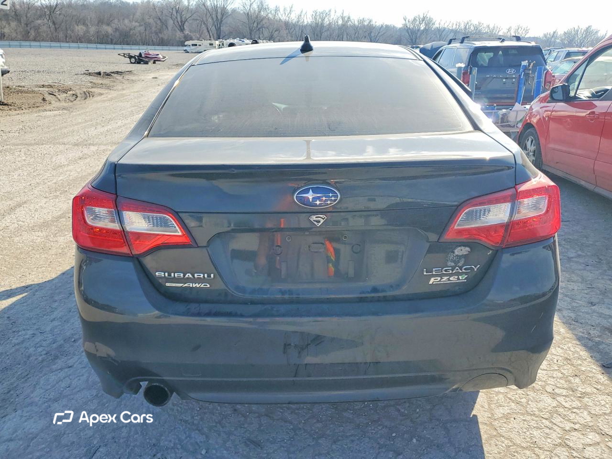 Subaru Legacy 2017