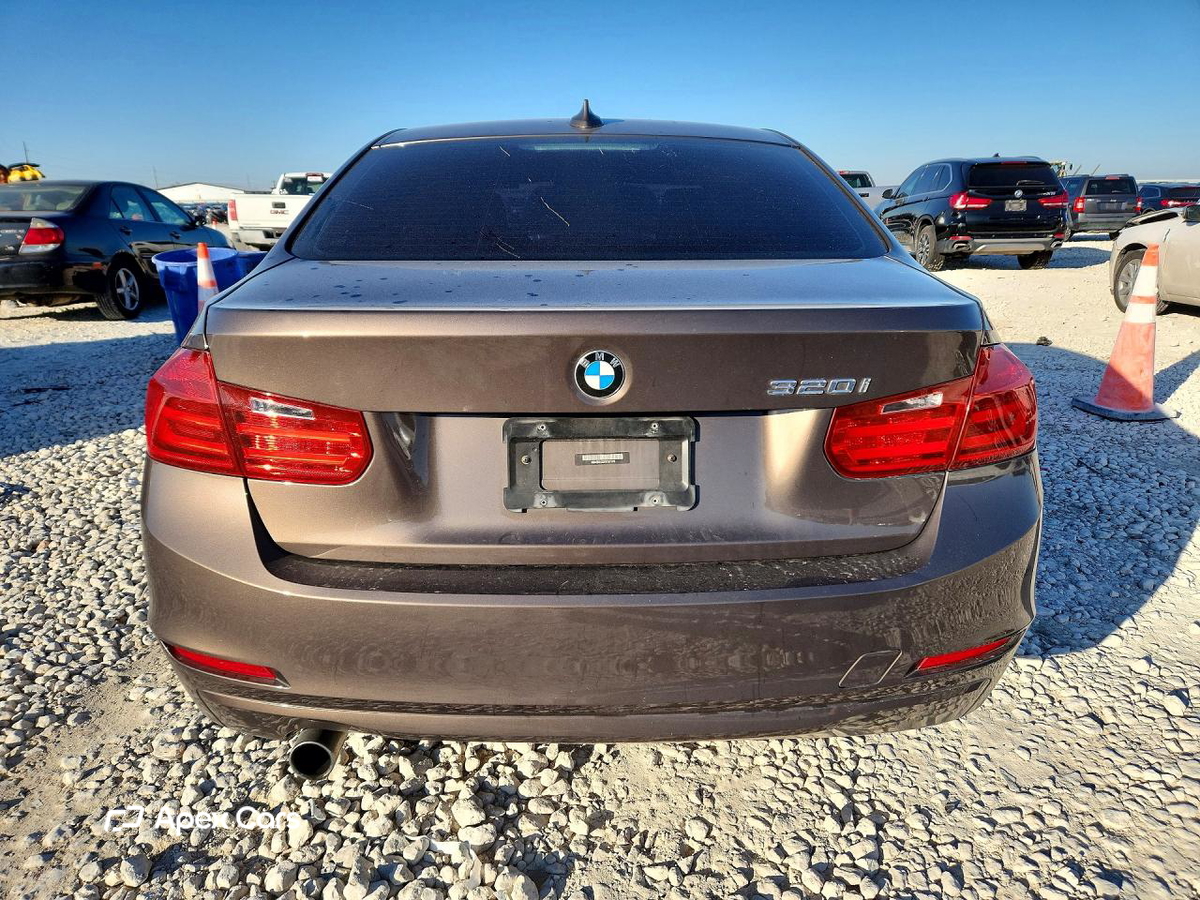 BMW Series 3 2015