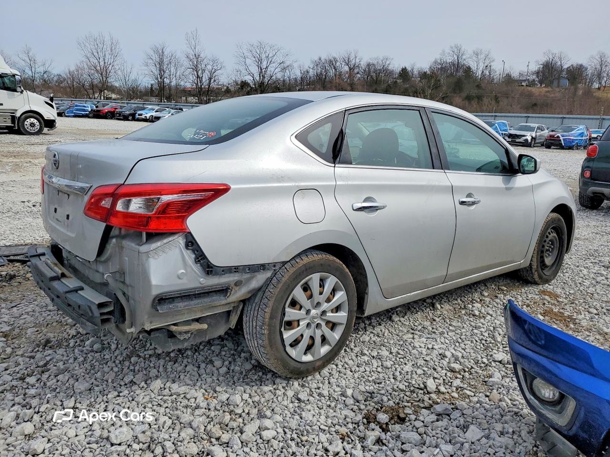 Nissan Sentra 2018
