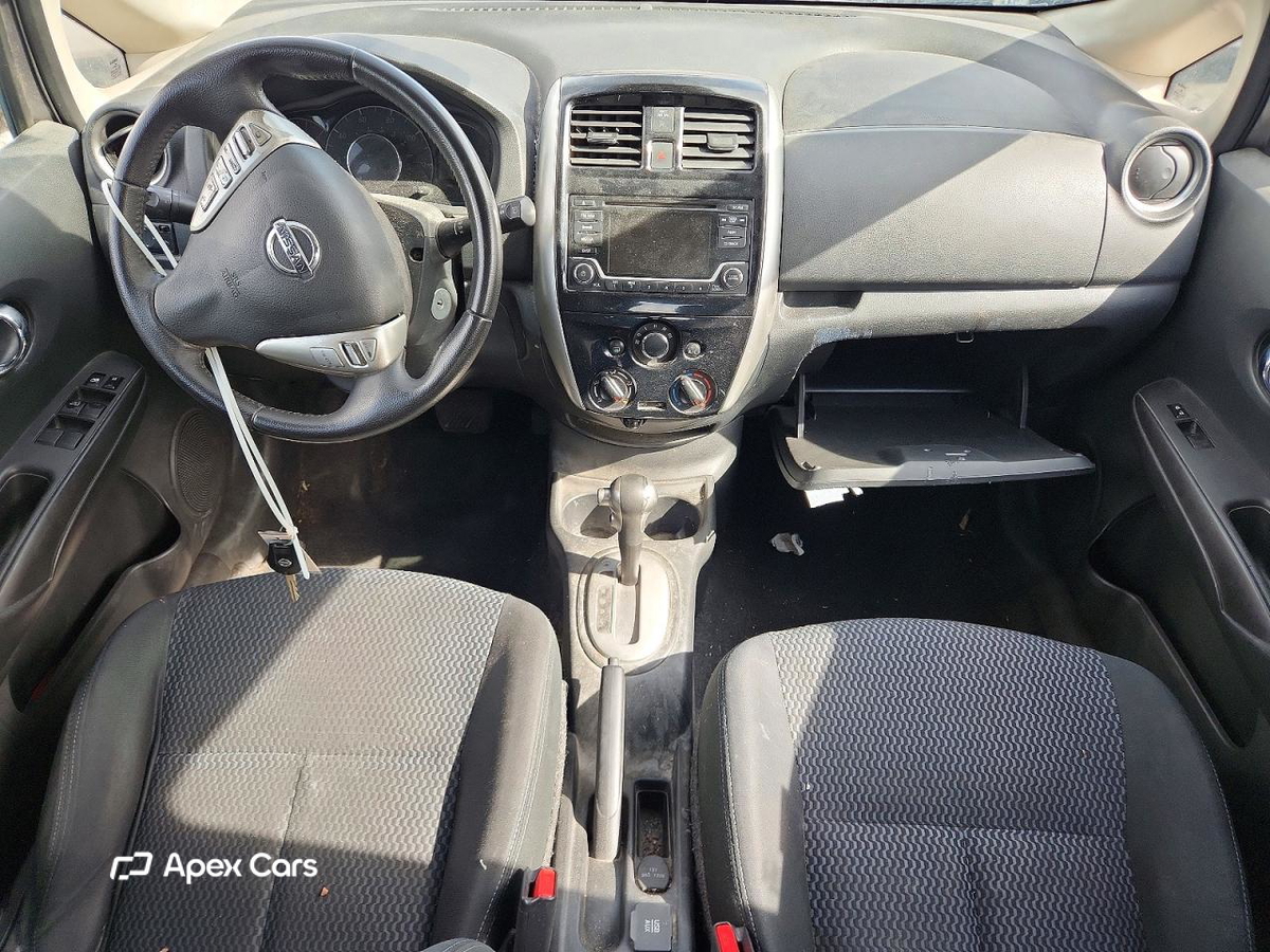 Nissan Versa 2016