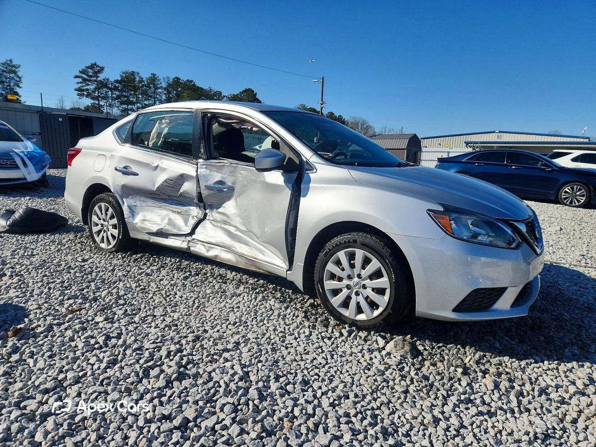 Nissan Sentra 2018