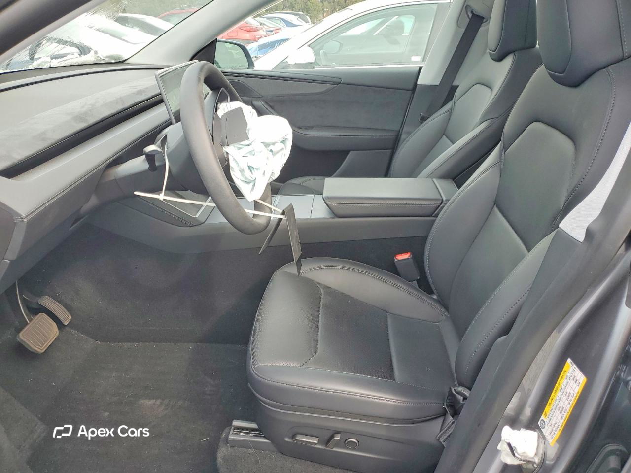 Tesla Model Y 2026