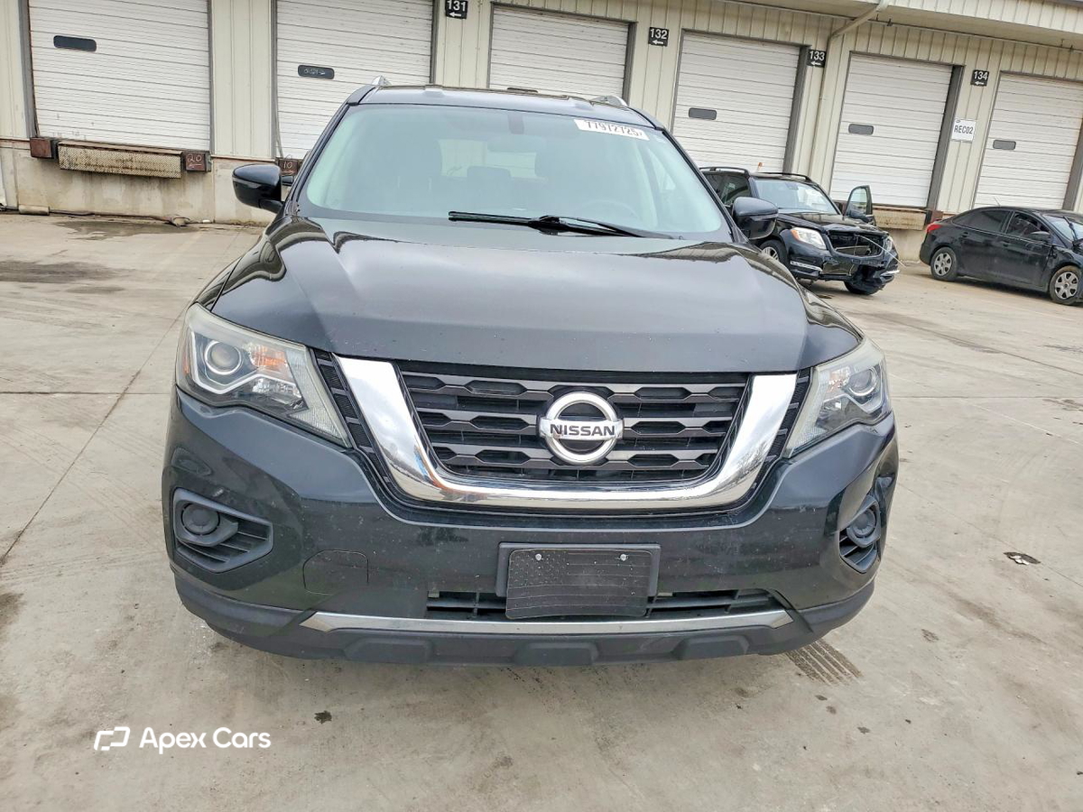 Nissan Pathfinder 2018