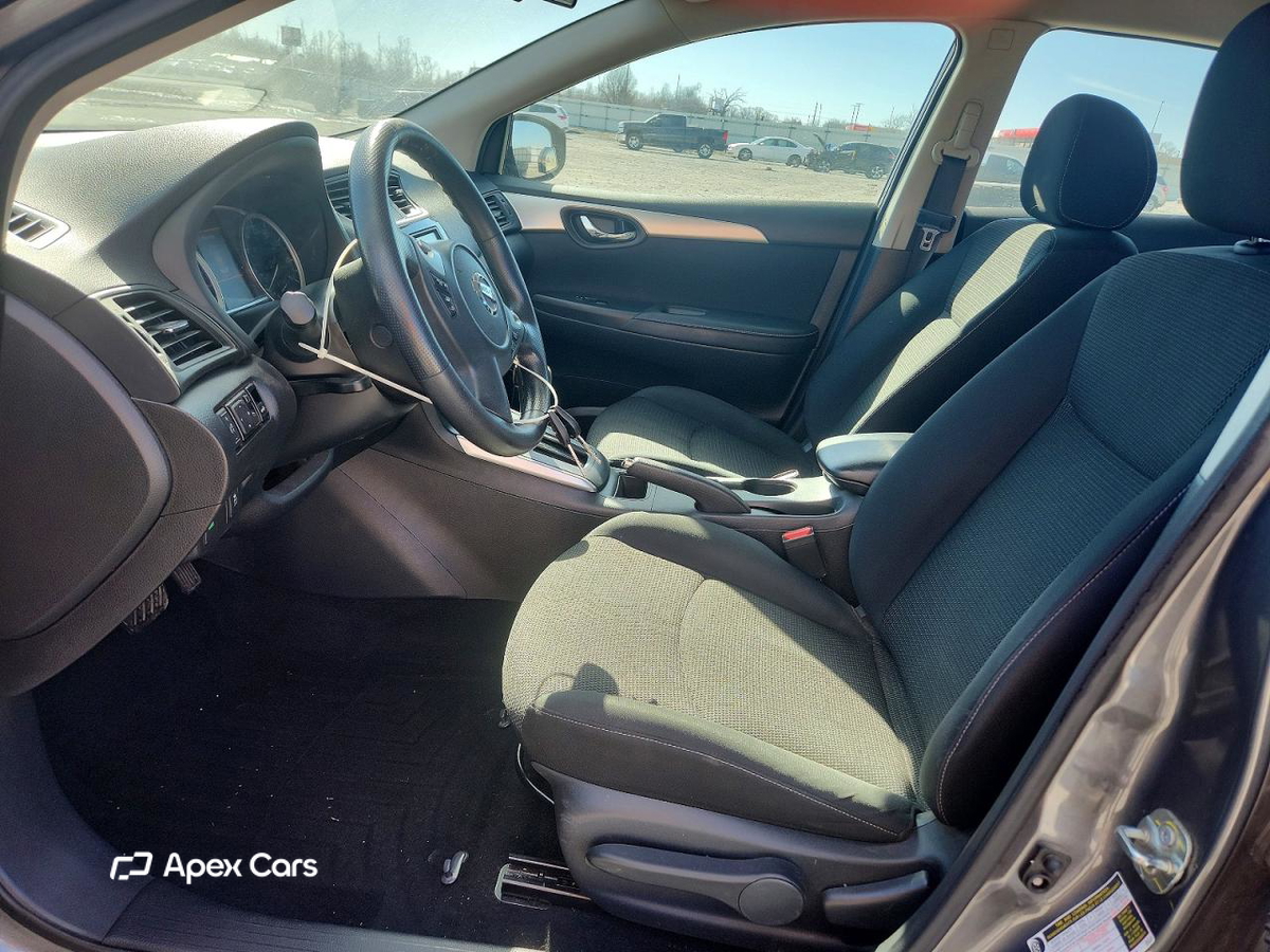 Nissan Sentra 2019
