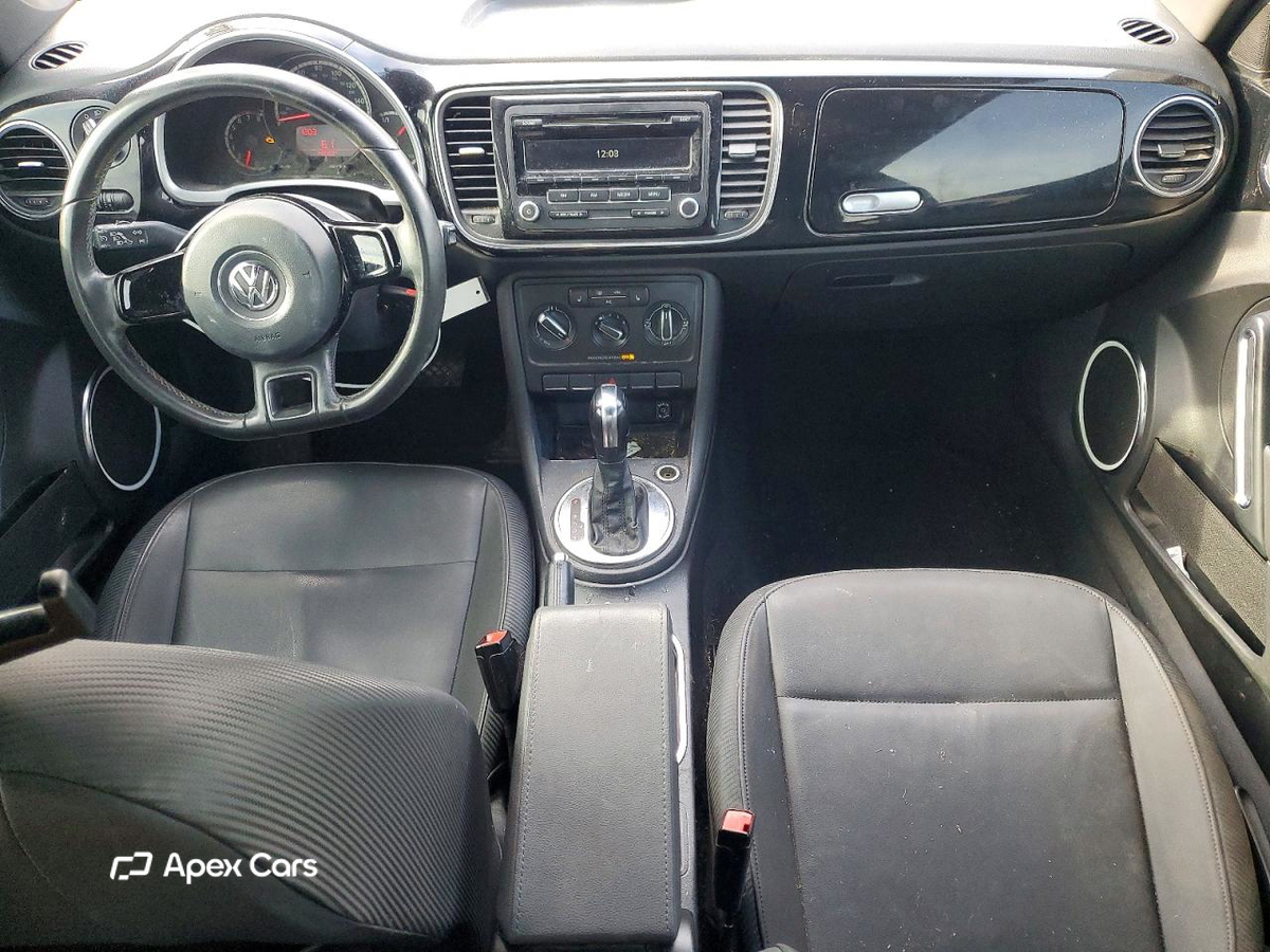 Volkswagen Beetle 2013