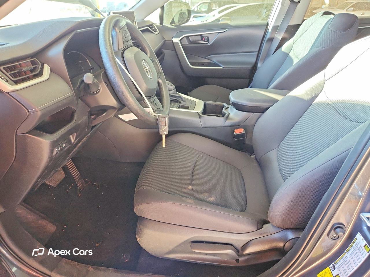 Toyota RAV 4 2025