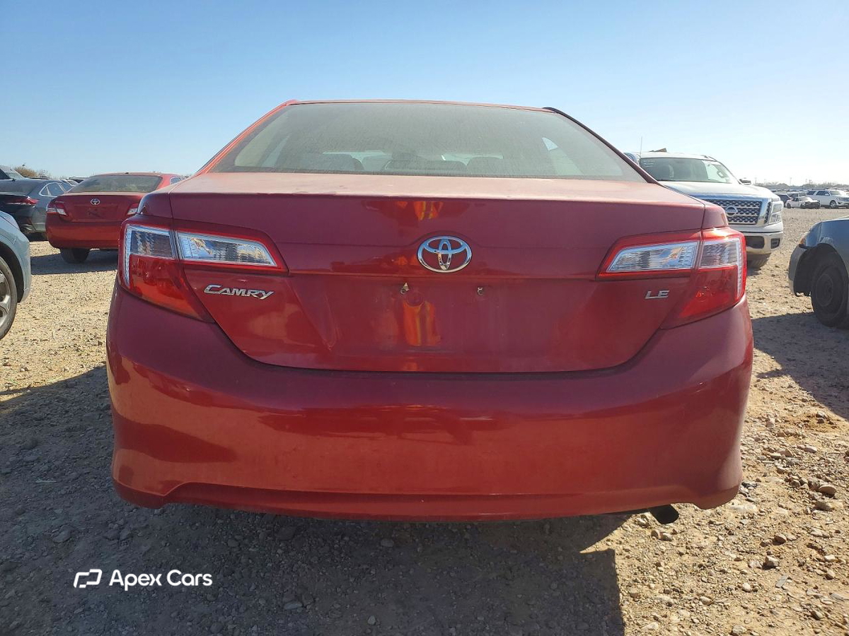 Toyota Camry 2012