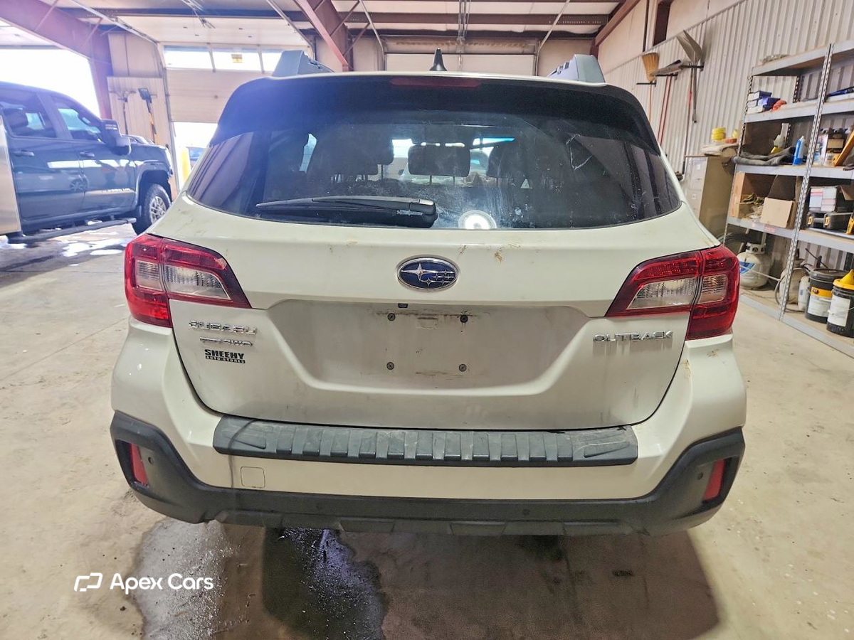 Subaru Outback 2018