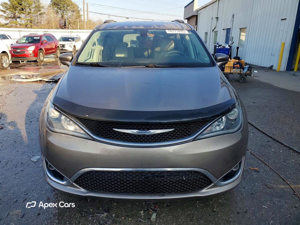 Chrysler Pacifica 2017