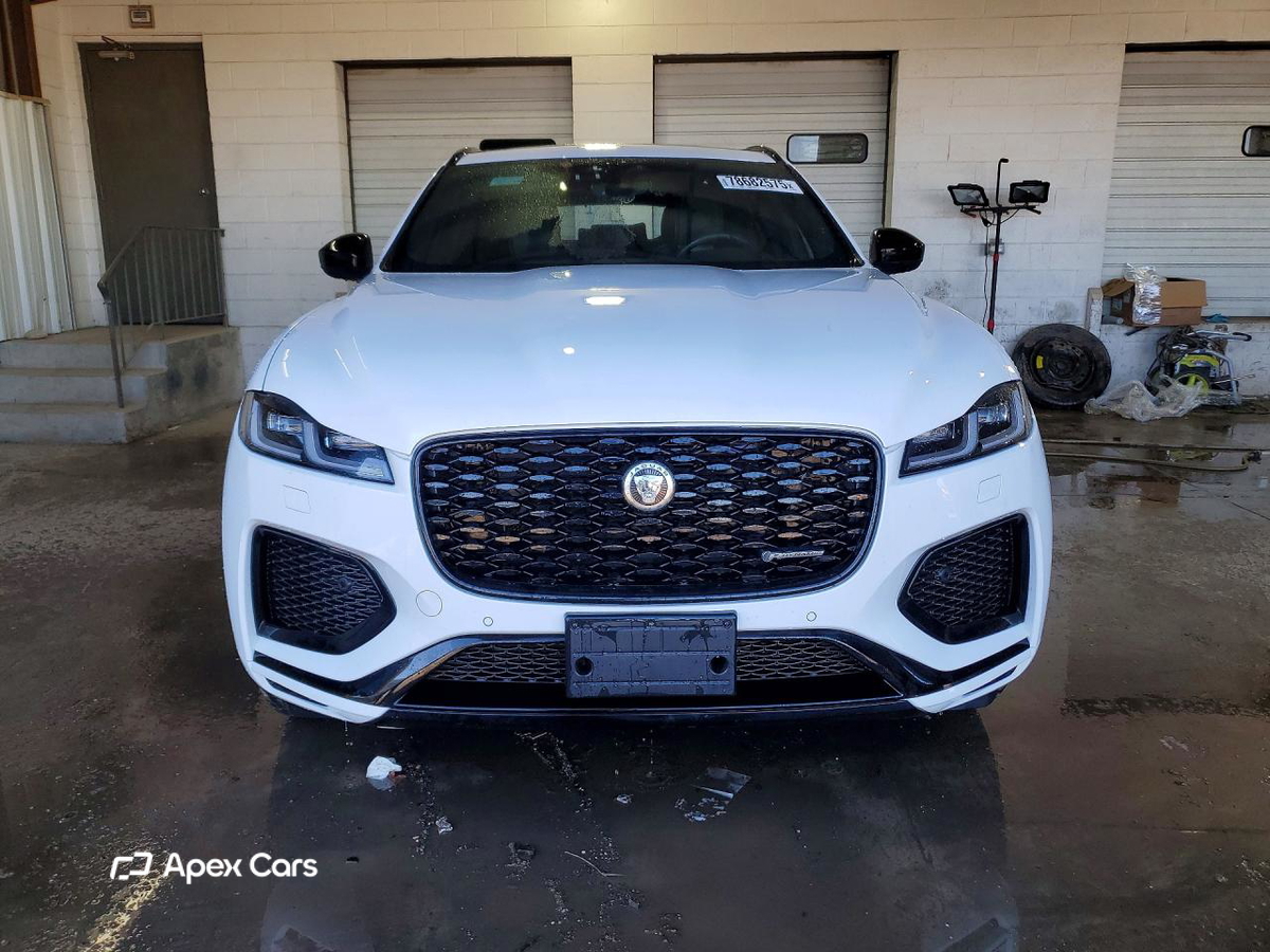 Jaguar F-Pace 2024