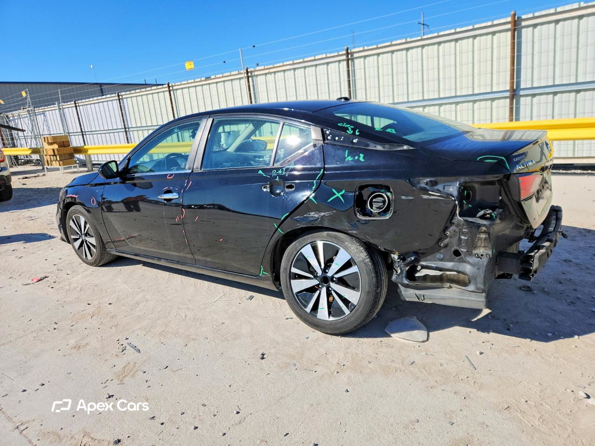Altima 2021