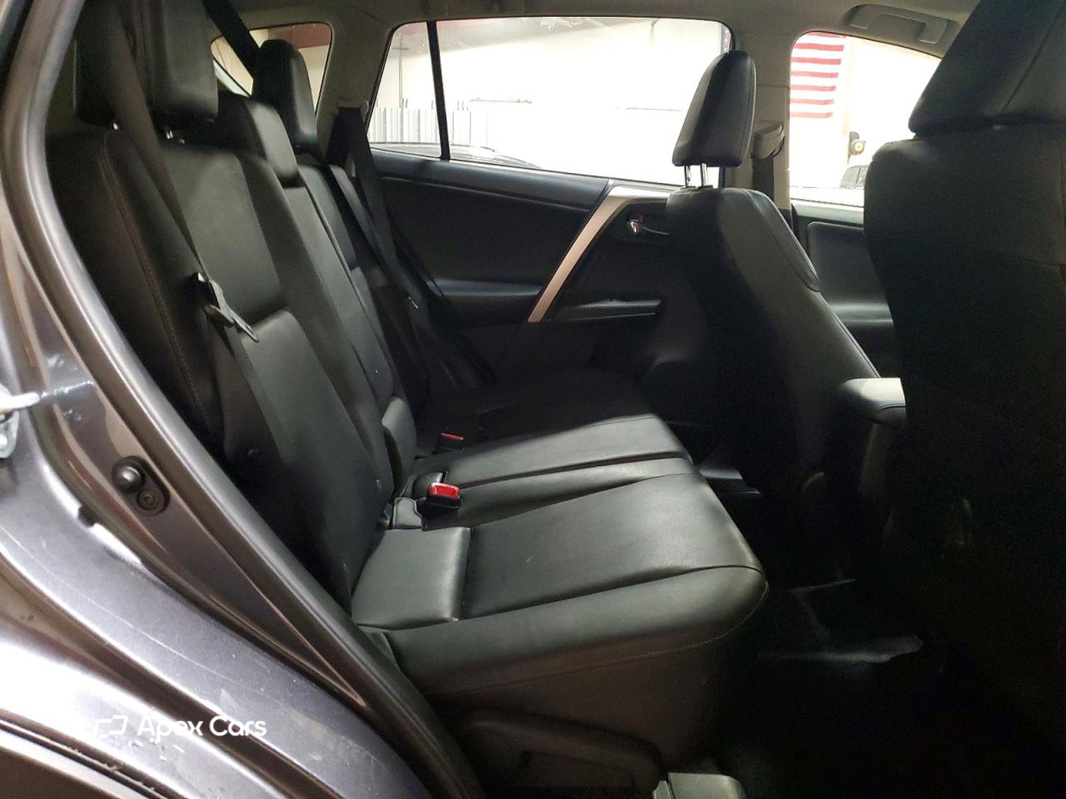 Toyota RAV 4 2015