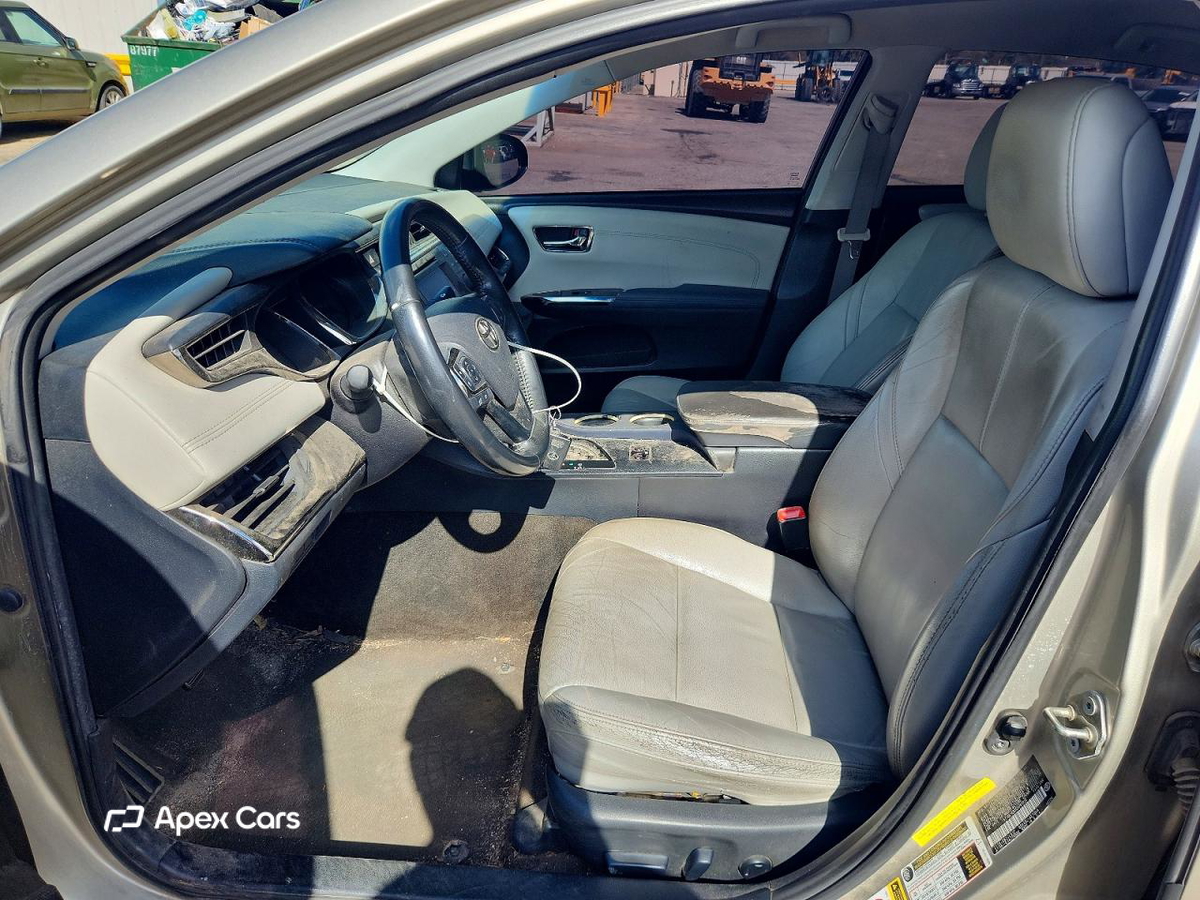 Toyota Avalon 2014