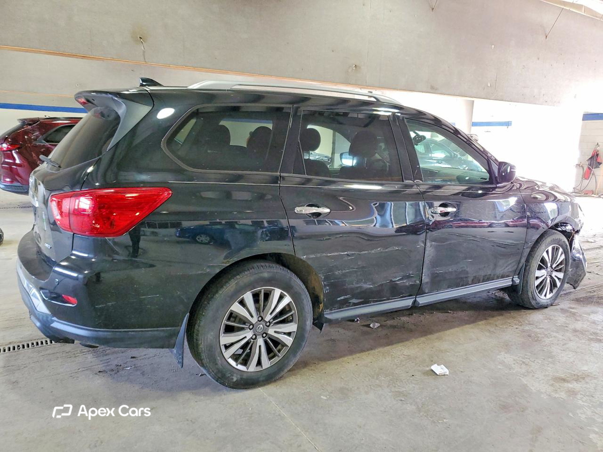 Nissan Pathfinder 2019