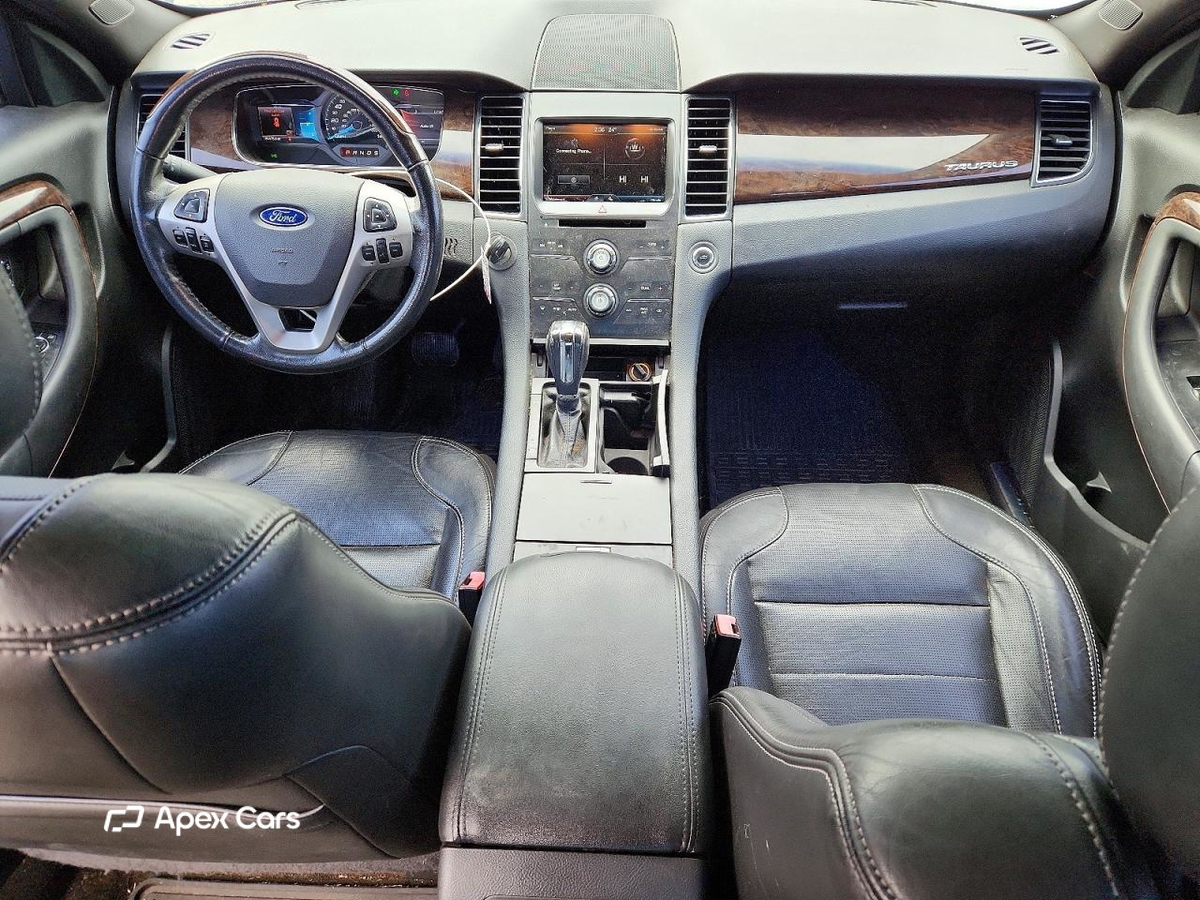 Ford Taurus 2013