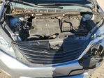 Toyota Sienna 2012