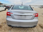 Chrysler 200 2013