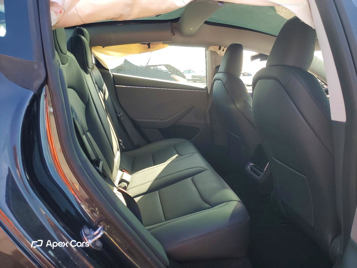 Tesla Model 3 2025