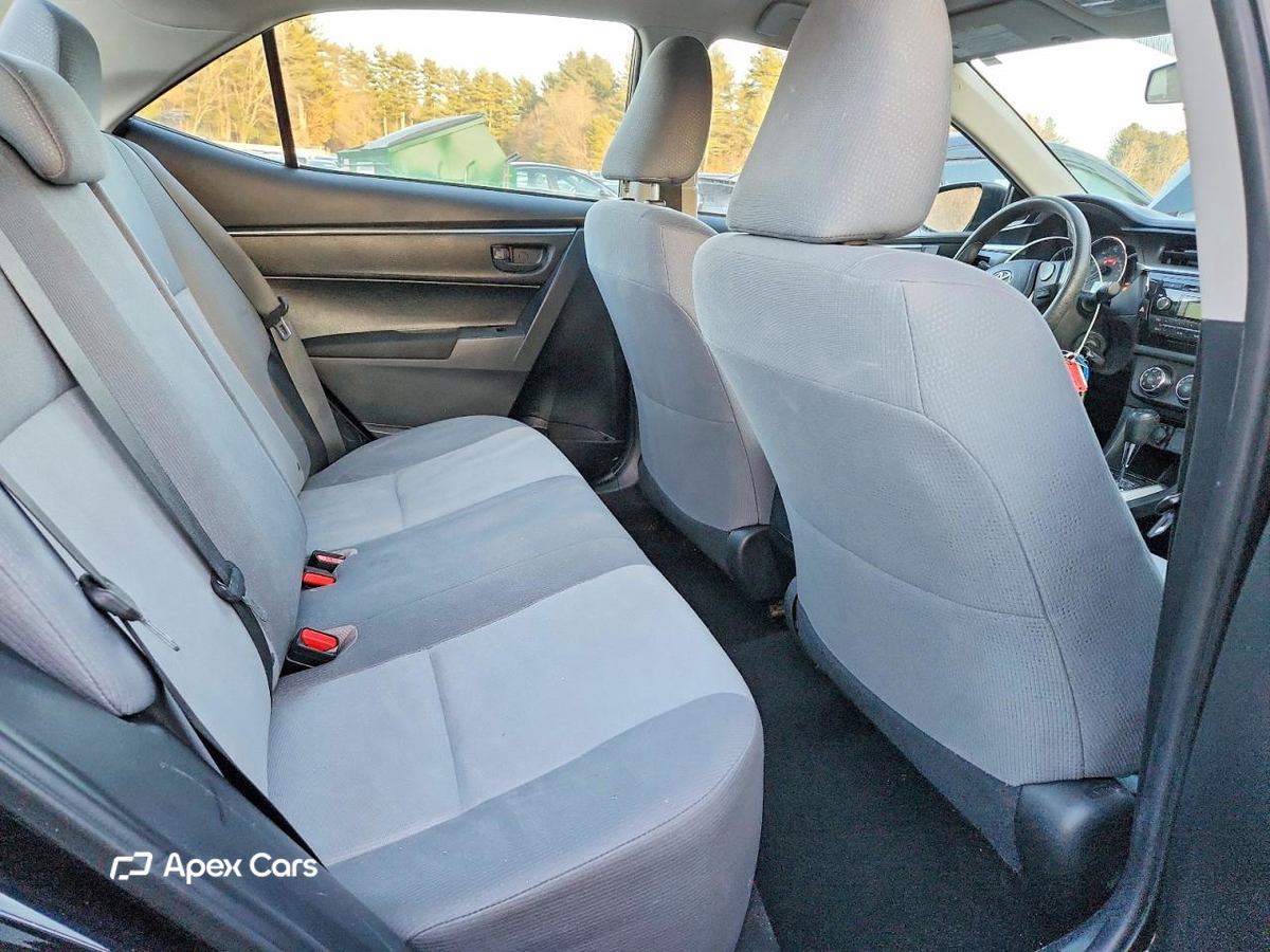 Toyota Corolla 2015