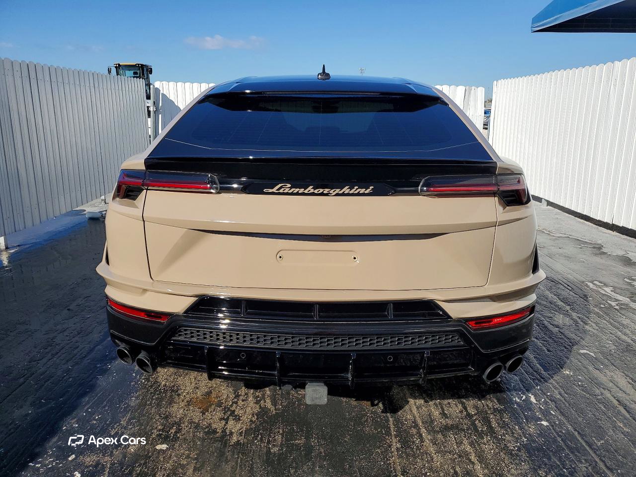 Lamborghini Urus 2024