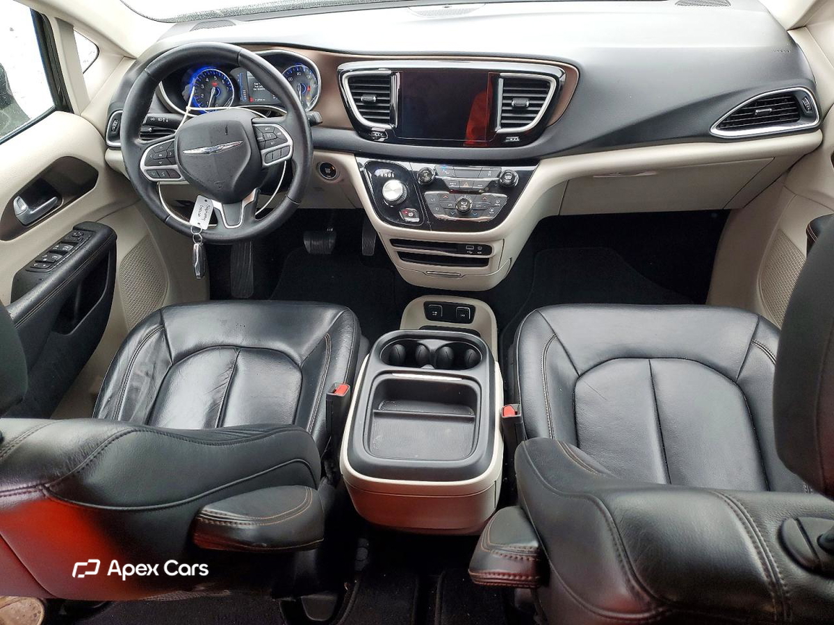 Chrysler Pacifica 2017