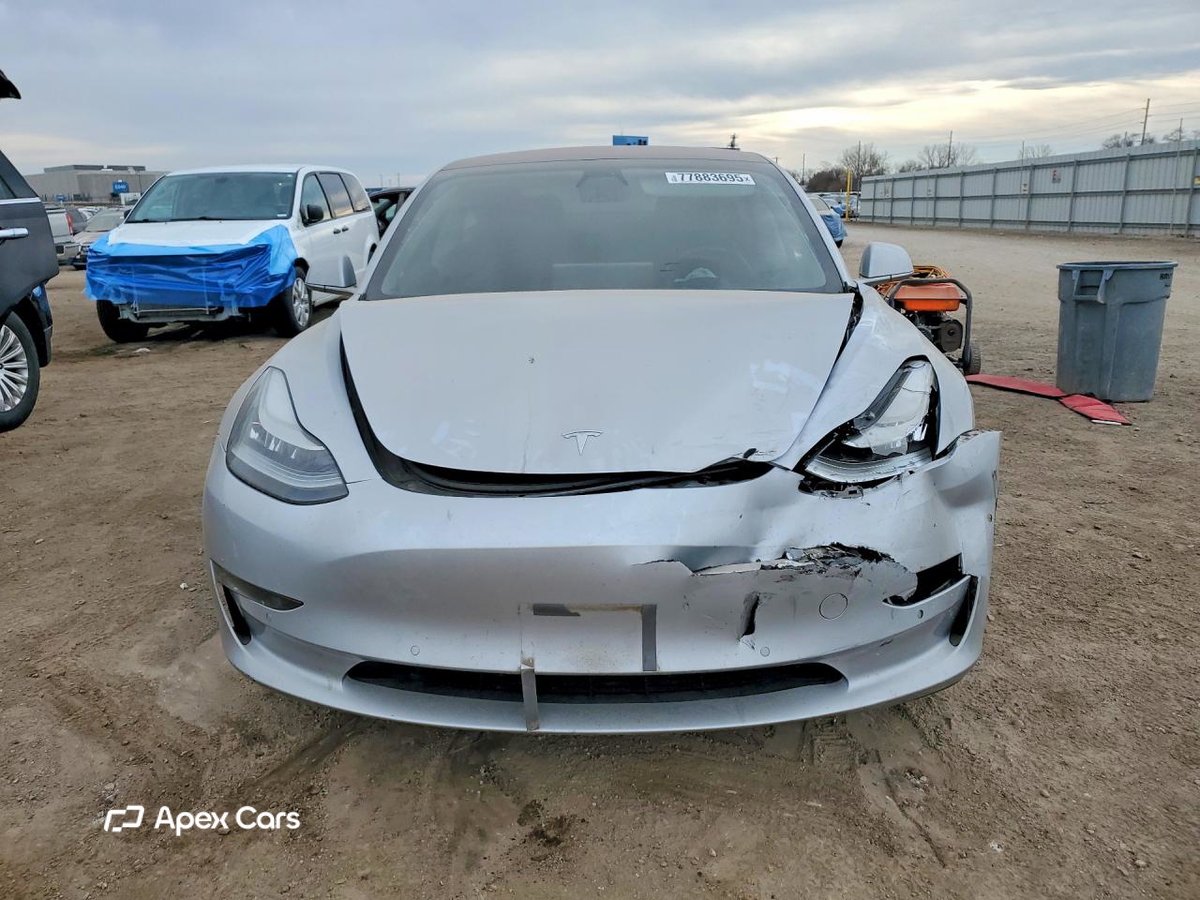 Tesla Model 3 2018