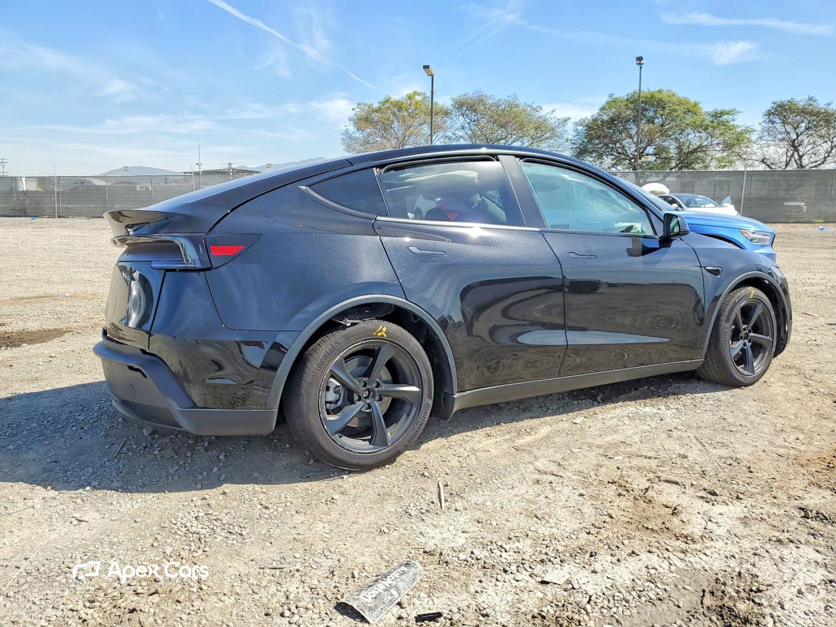 Tesla Model Y 2026