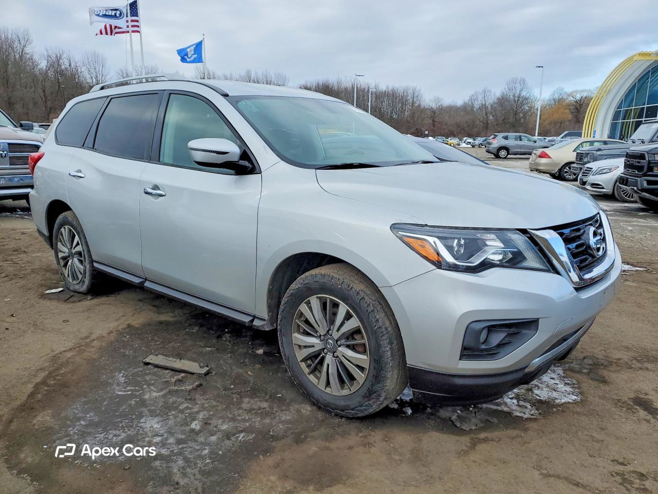 Nissan Pathfinder 2019