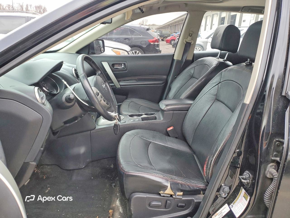 Nissan Rogue 2012