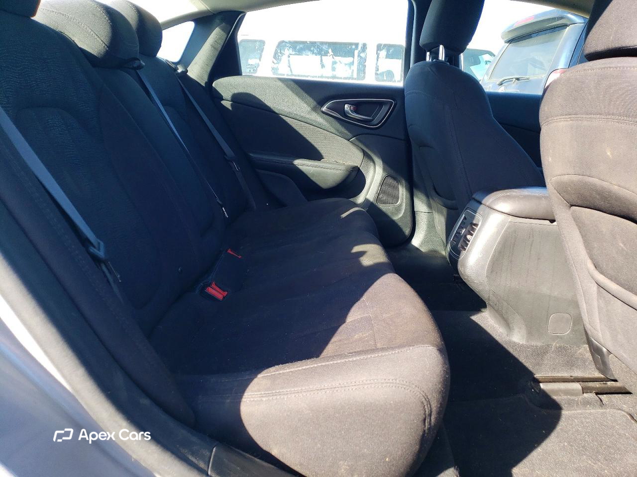 Chrysler 200 2015