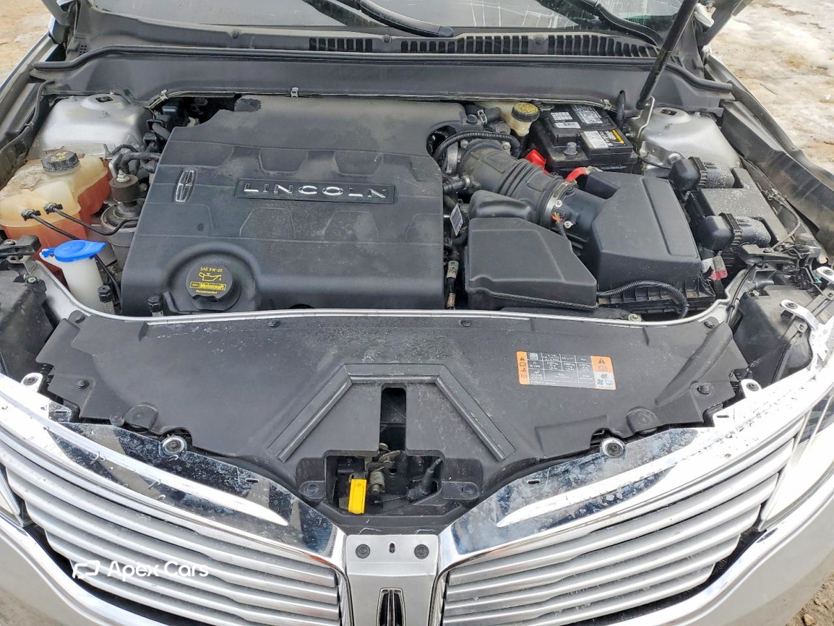 Lincoln MKZ 2014