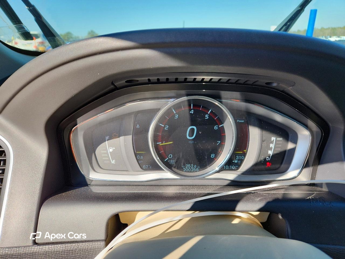 Volvo XC60 2015