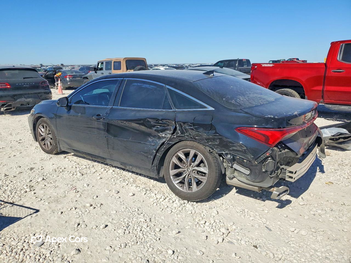 Toyota Avalon 2020