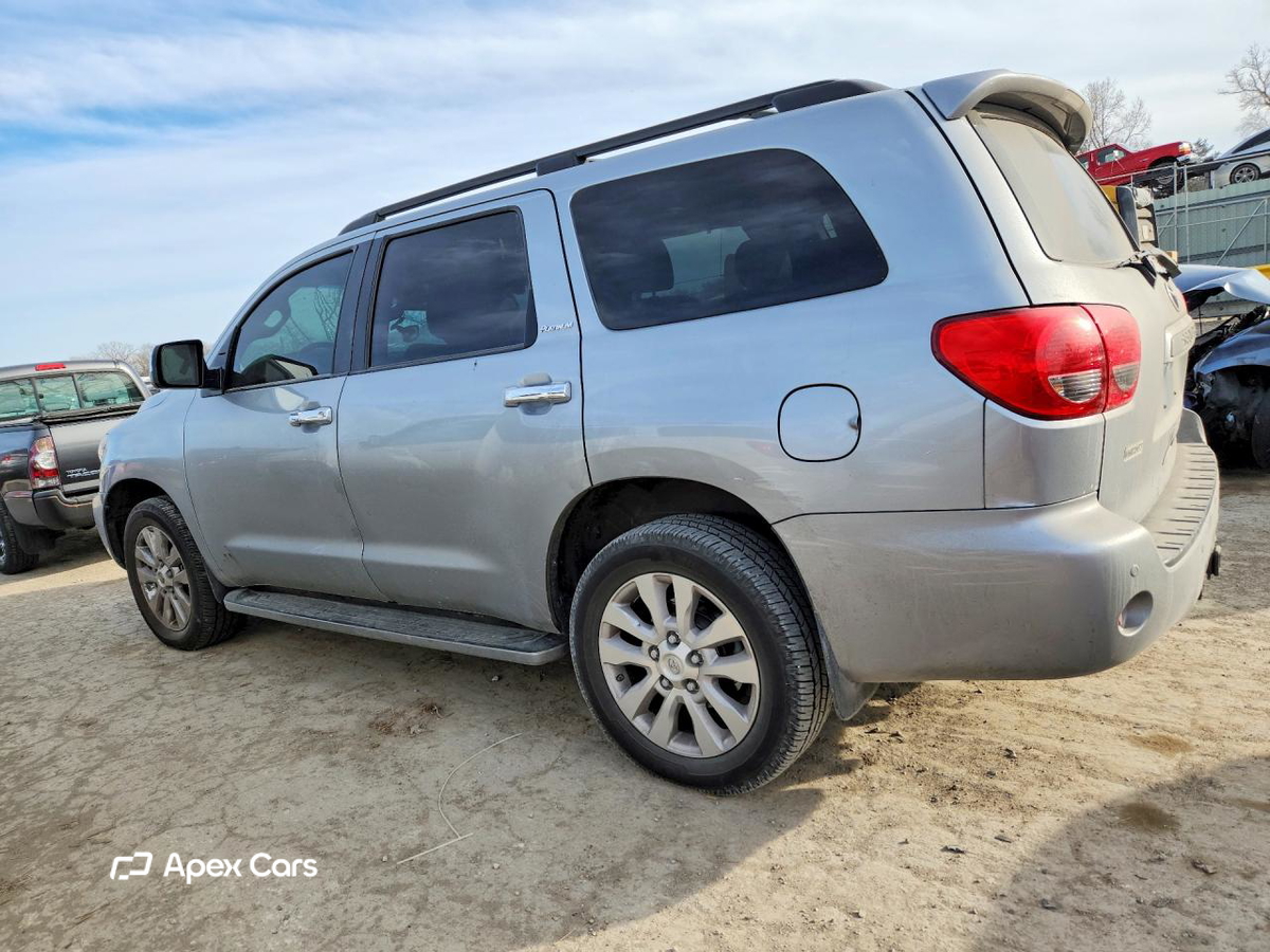 Toyota Sequoia 2015