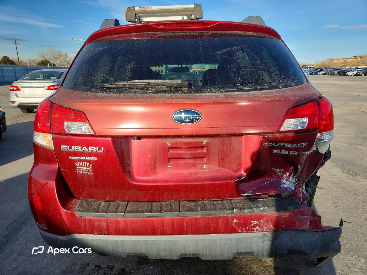 Subaru Outback 2012