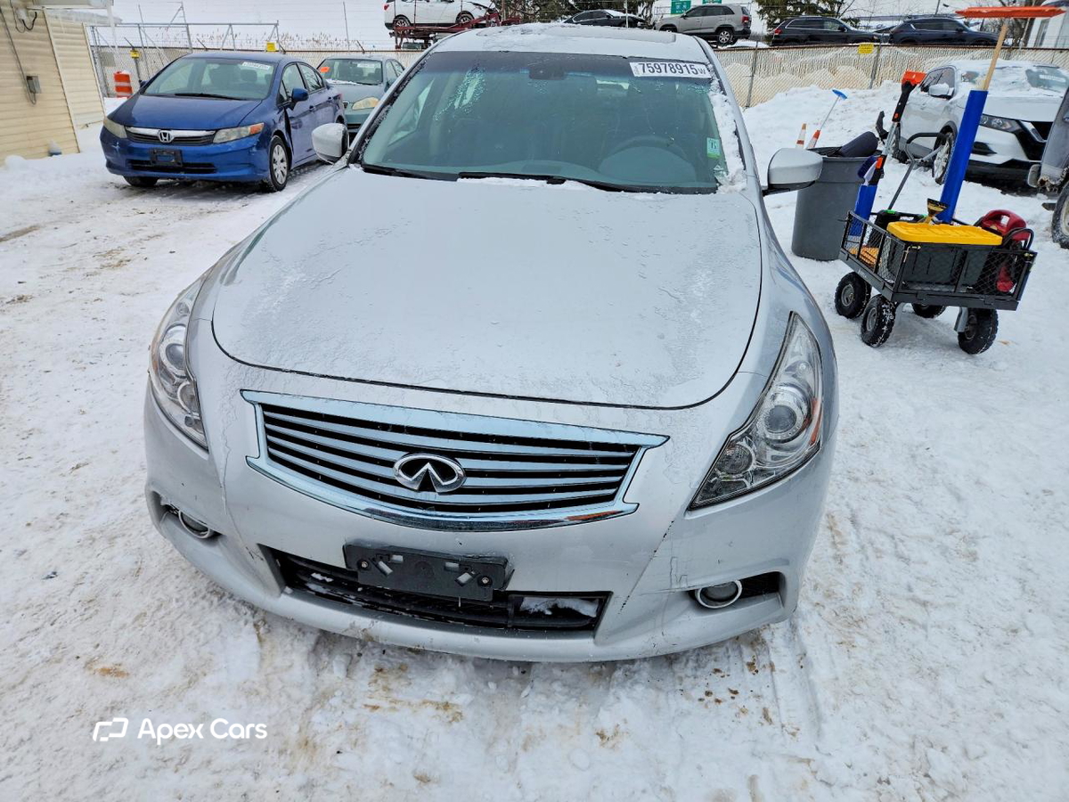 Infiniti G 2013