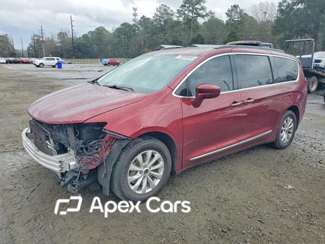 Chrysler Pacifica 2017 - Zdjęcie 1 z 13