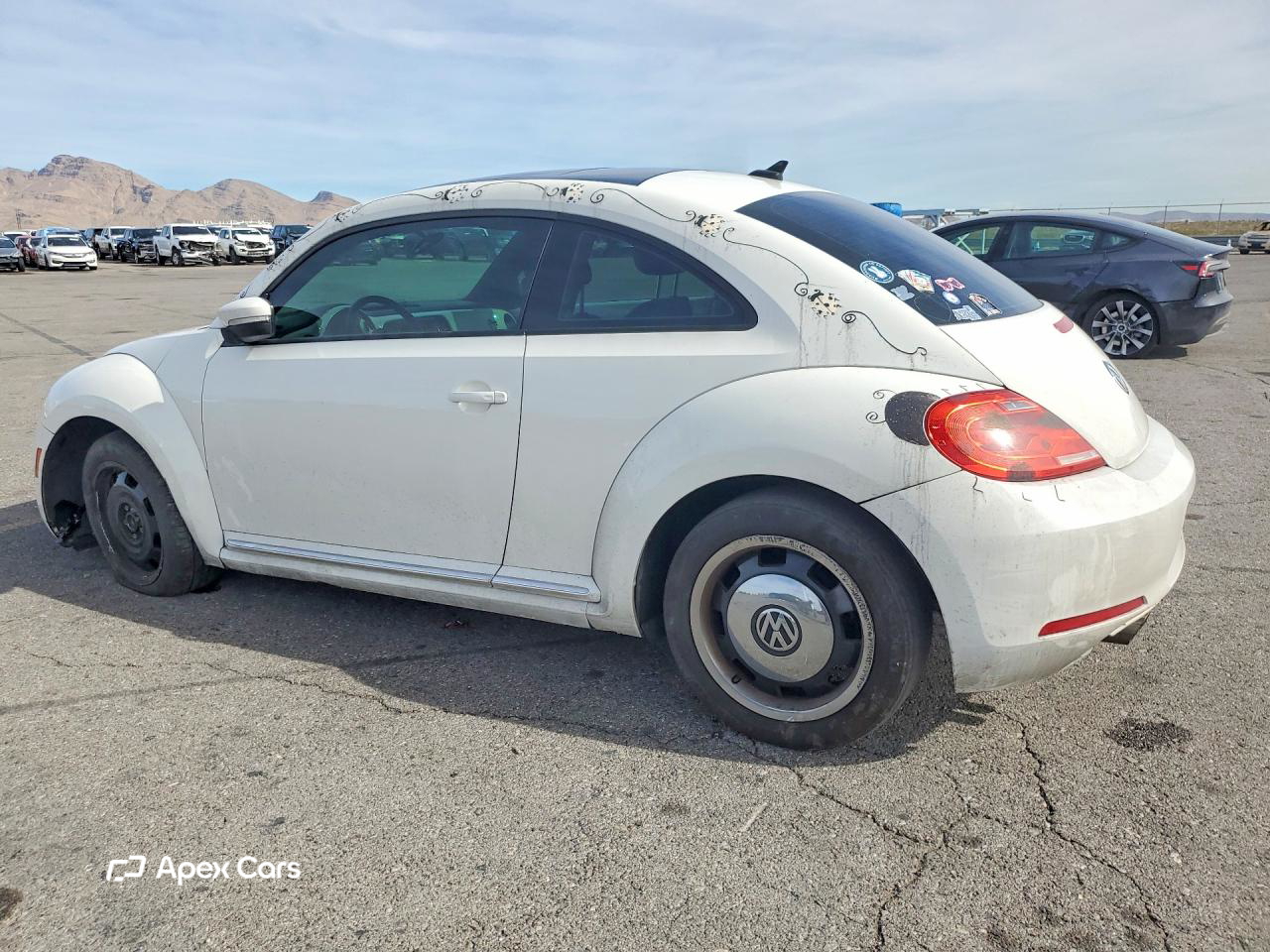Volkswagen Beetle 2013