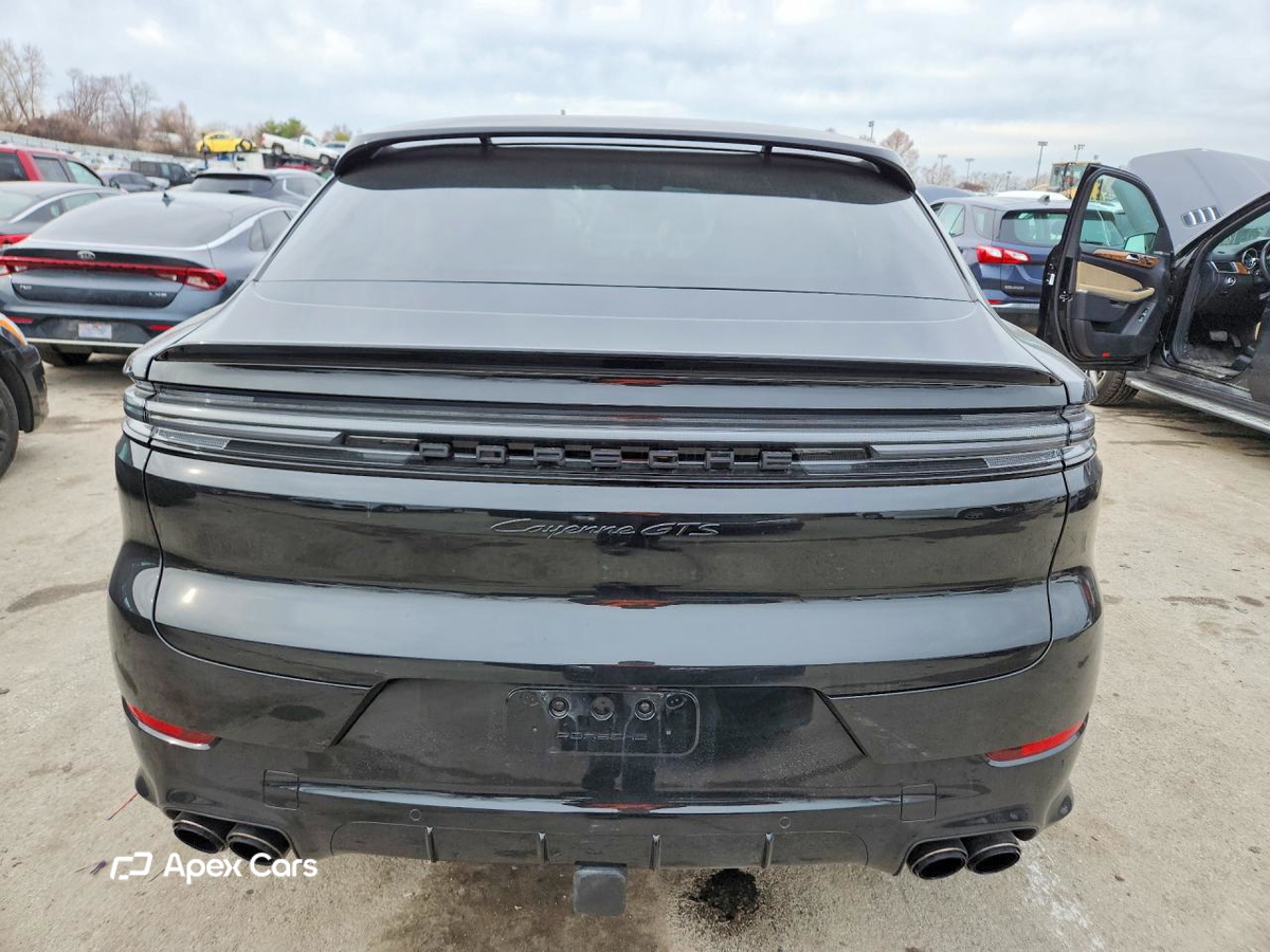 Porsche Cayenne 2025