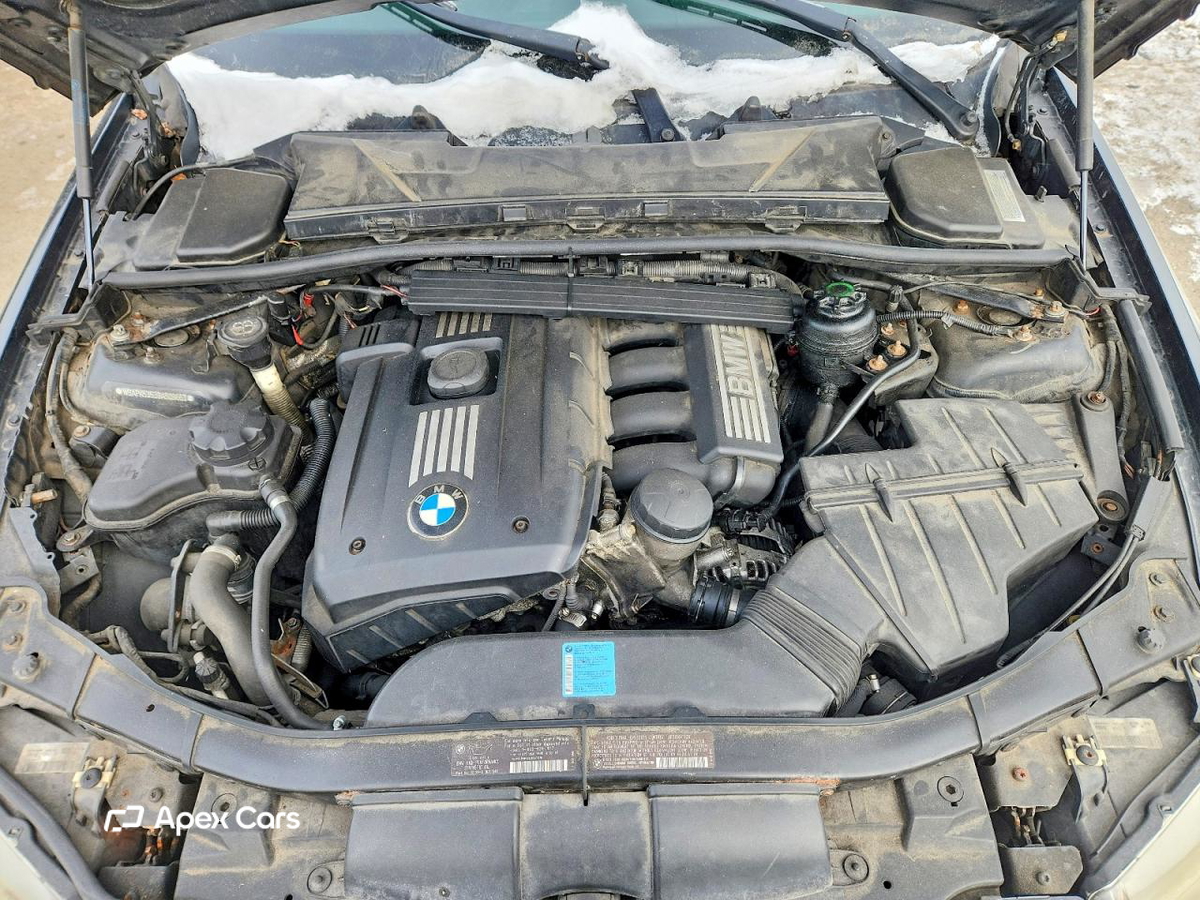 BMW Series 3 2009