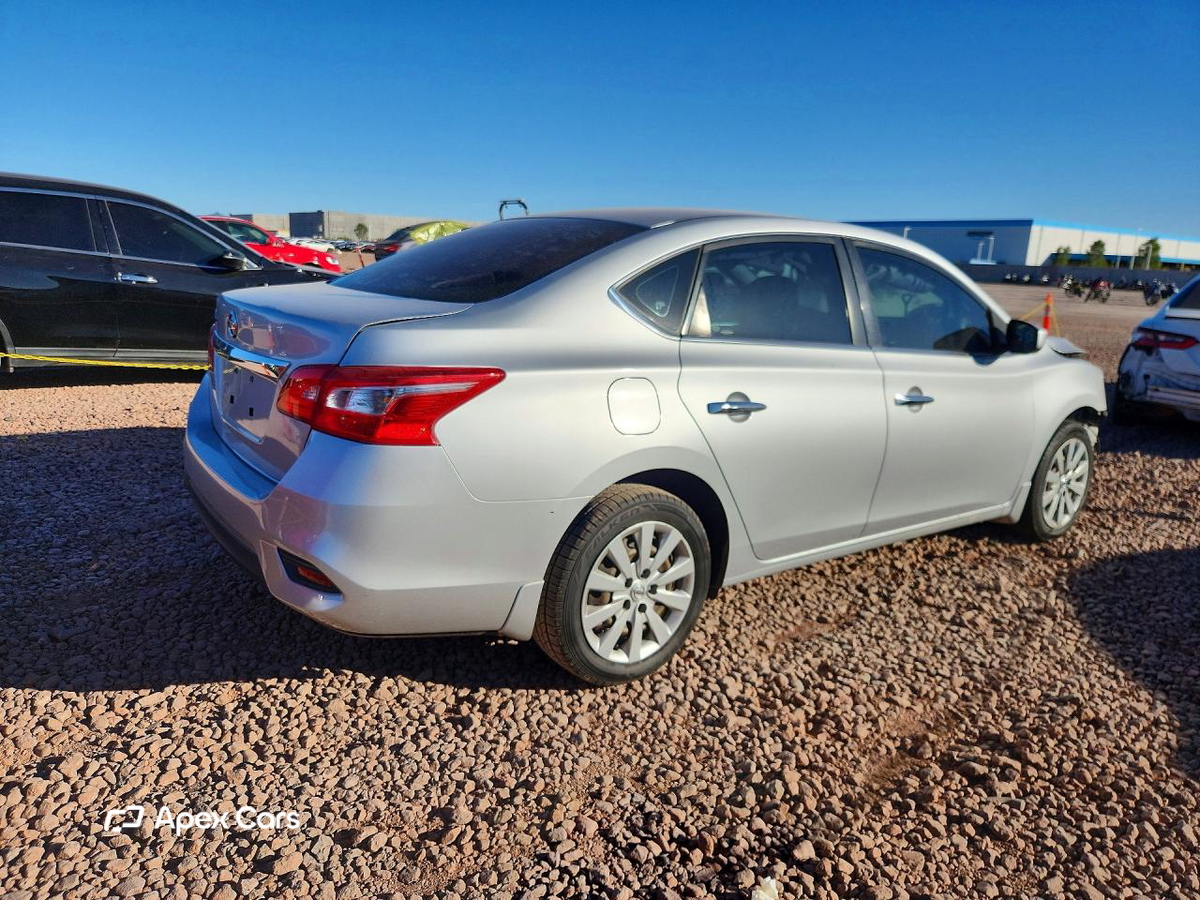 Nissan Sentra 2016
