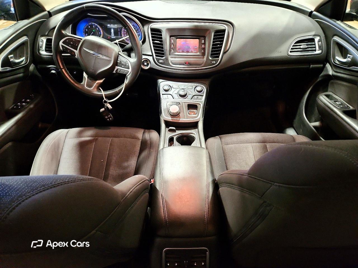 Chrysler 200 2015